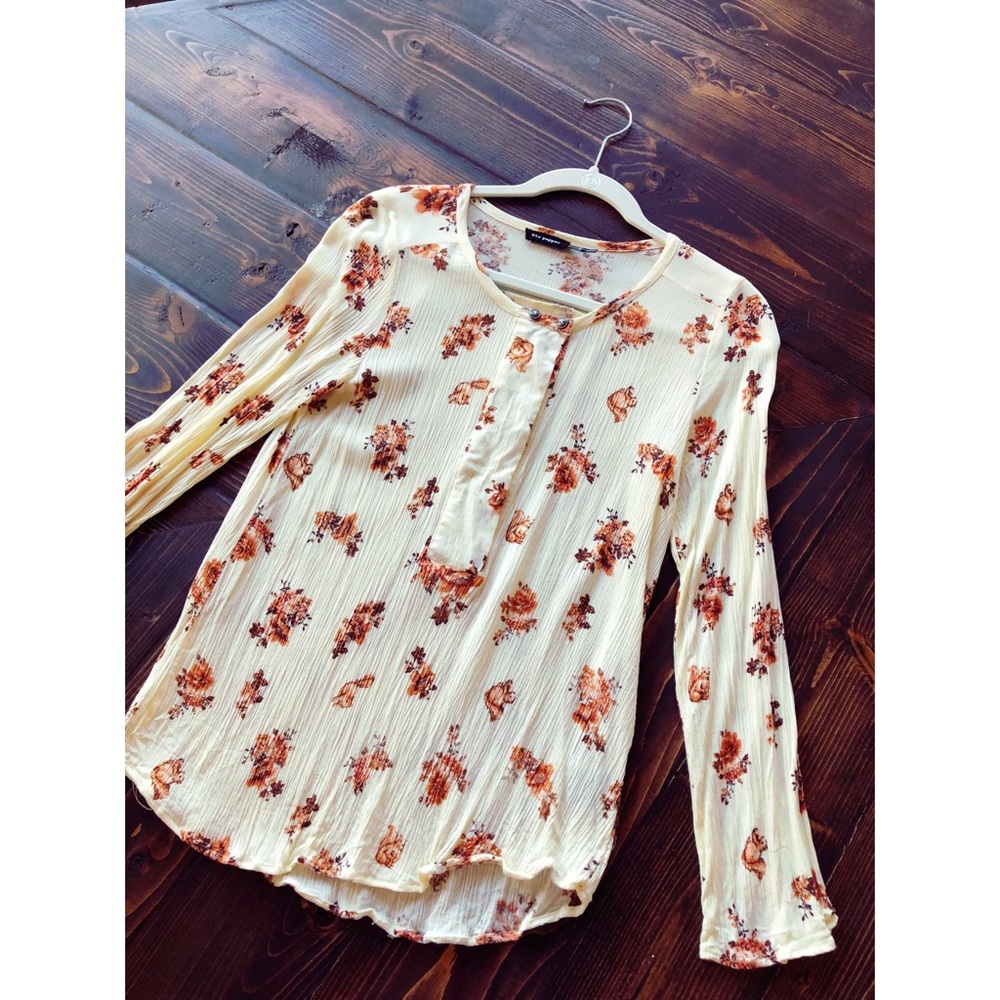 Blu Pepper Squirrel Blouse
